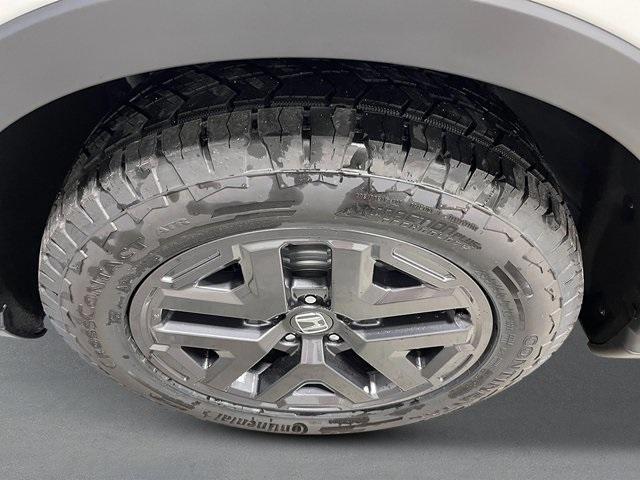 new 2026 Honda CR-V Hybrid car, priced at $40,705