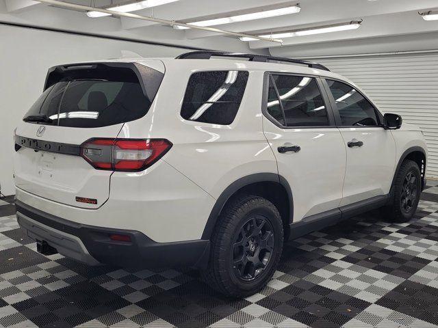 used 2024 Honda Pilot car, priced at $37,990