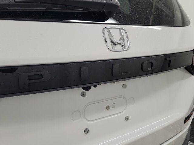 used 2024 Honda Pilot car, priced at $37,990