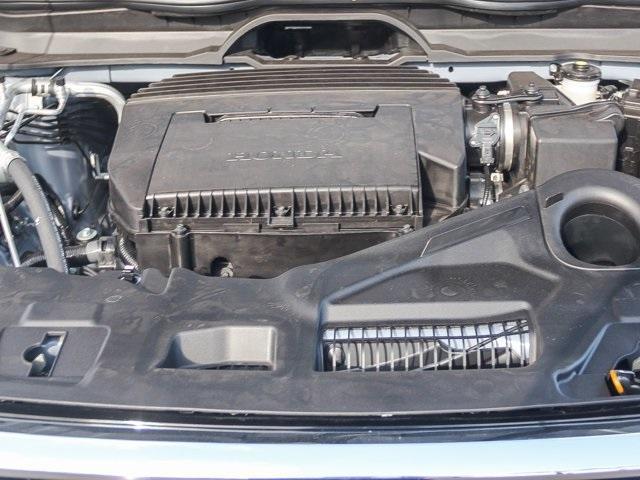 new 2025 Honda Pilot car, priced at $51,350