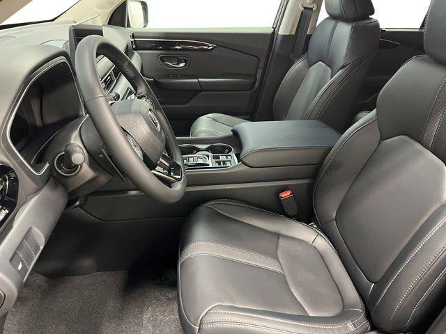 new 2026 Honda Pilot car, priced at $48,745