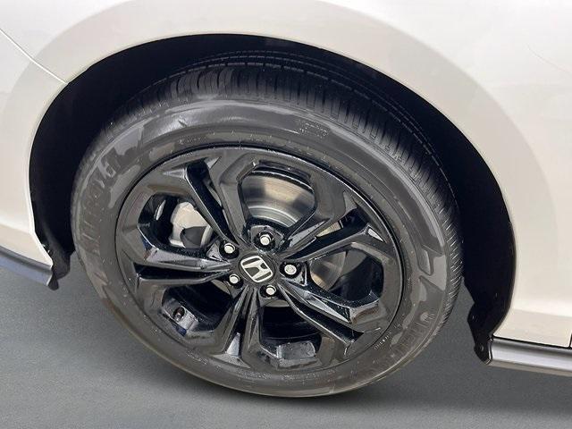 new 2025 Honda Accord car, priced at $32,210