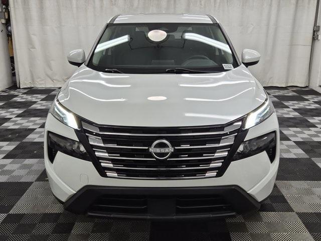 used 2024 Nissan Rogue car, priced at $22,990