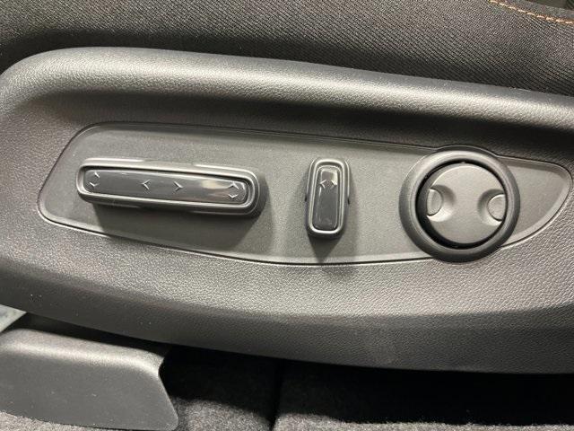 new 2026 Honda CR-V Hybrid car, priced at $39,035