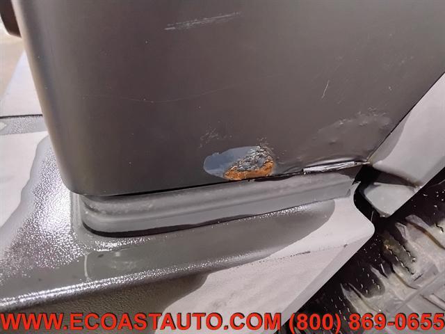 used 2005 Hummer H2 car, priced at $5,995