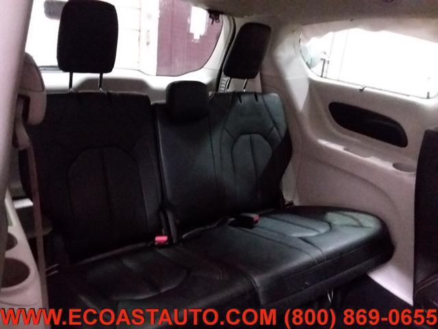 used 2020 Chrysler Pacifica car, priced at $17,495