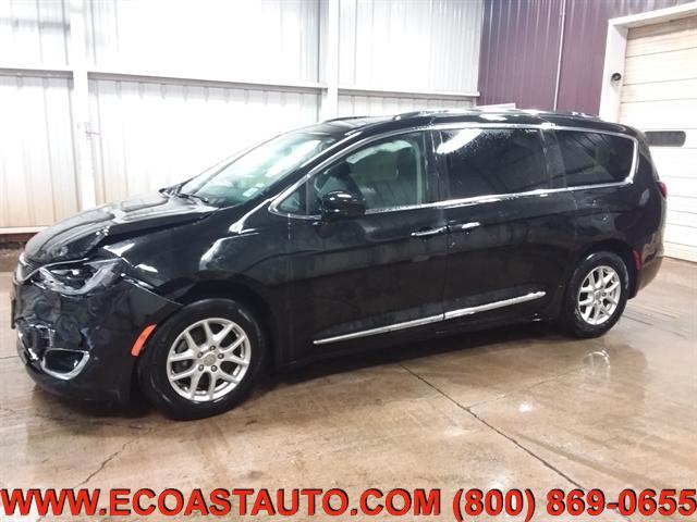used 2020 Chrysler Pacifica car, priced at $17,495