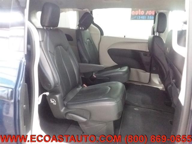 used 2021 Chrysler Pacifica car, priced at $18,795