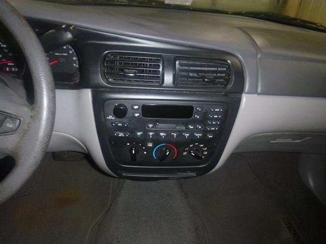 used 2001 Ford Taurus car, priced at $995