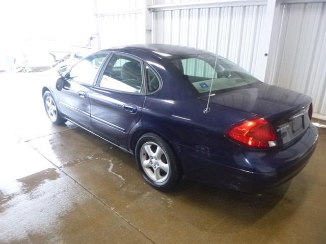used 2001 Ford Taurus car, priced at $995