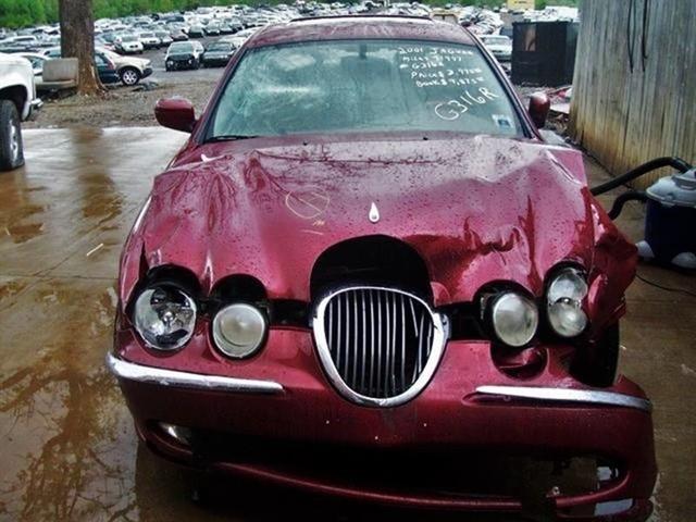 used 2001 Jaguar S-Type car, priced at $995