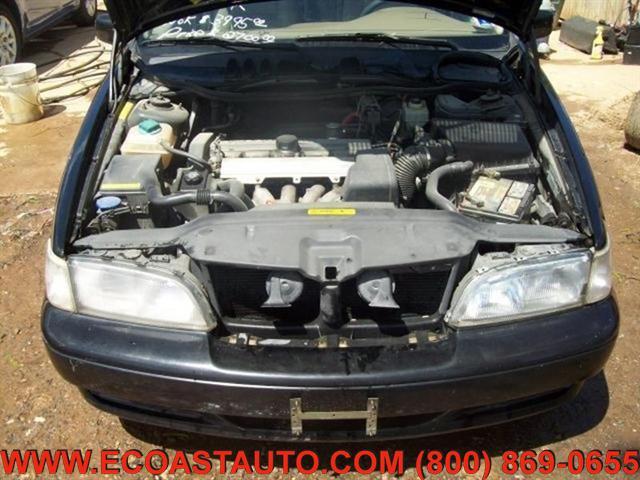 used 1998 Volvo V70 car, priced at $995
