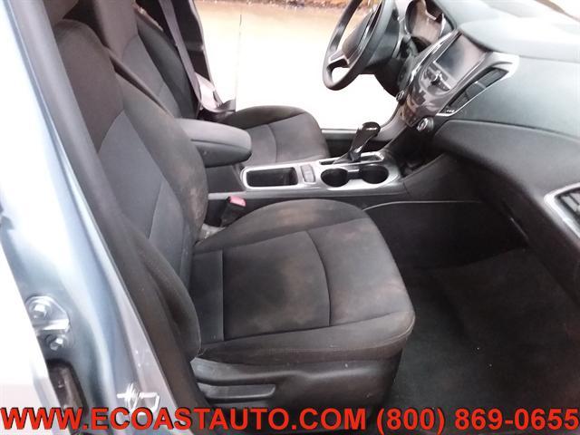 used 2017 Chevrolet Cruze car, priced at $3,995