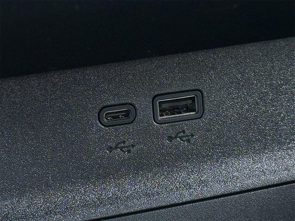 new 2026 Chevrolet Equinox car, priced at $32,035