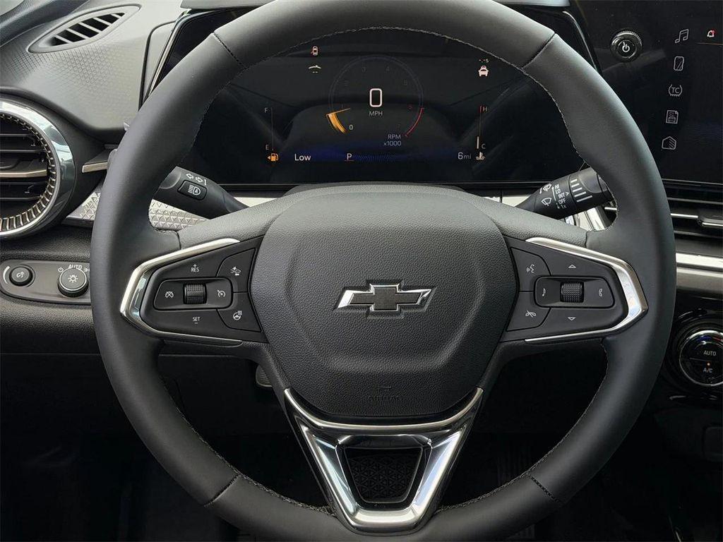 new 2026 Chevrolet Trax car, priced at $27,660