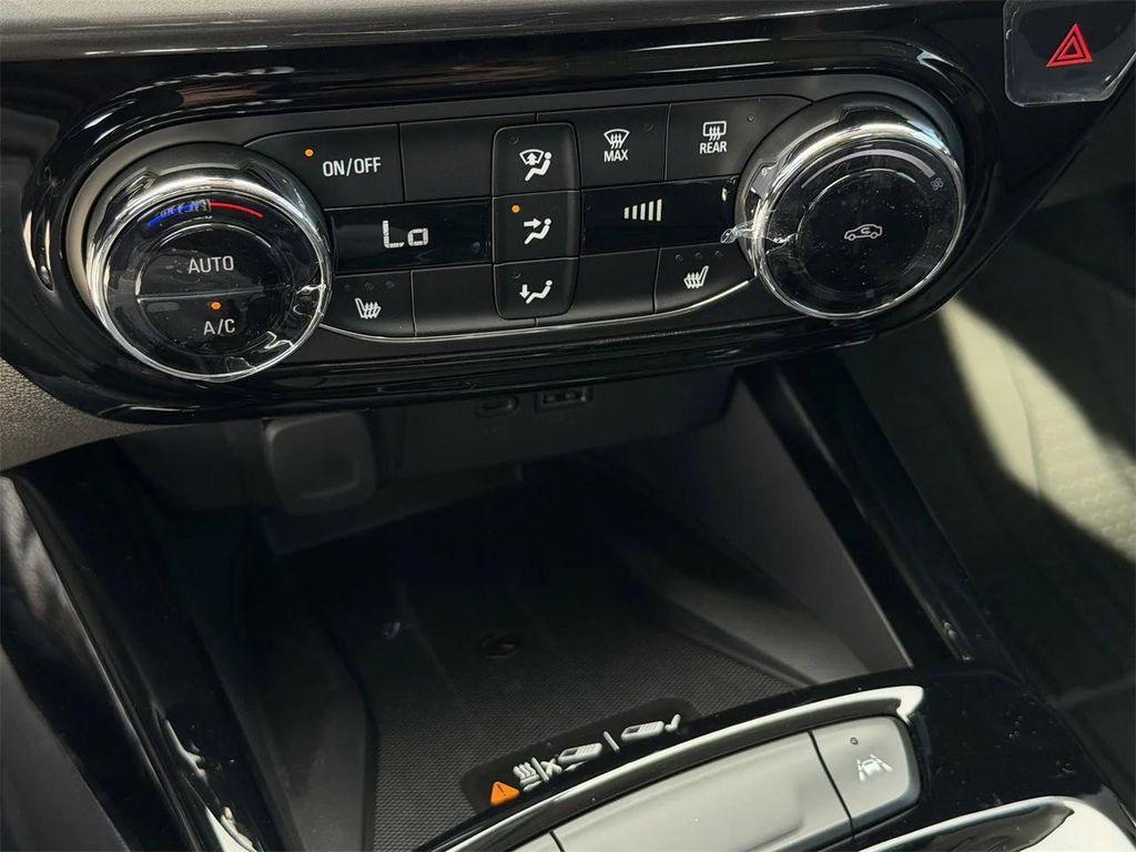 new 2026 Chevrolet Trax car, priced at $27,660