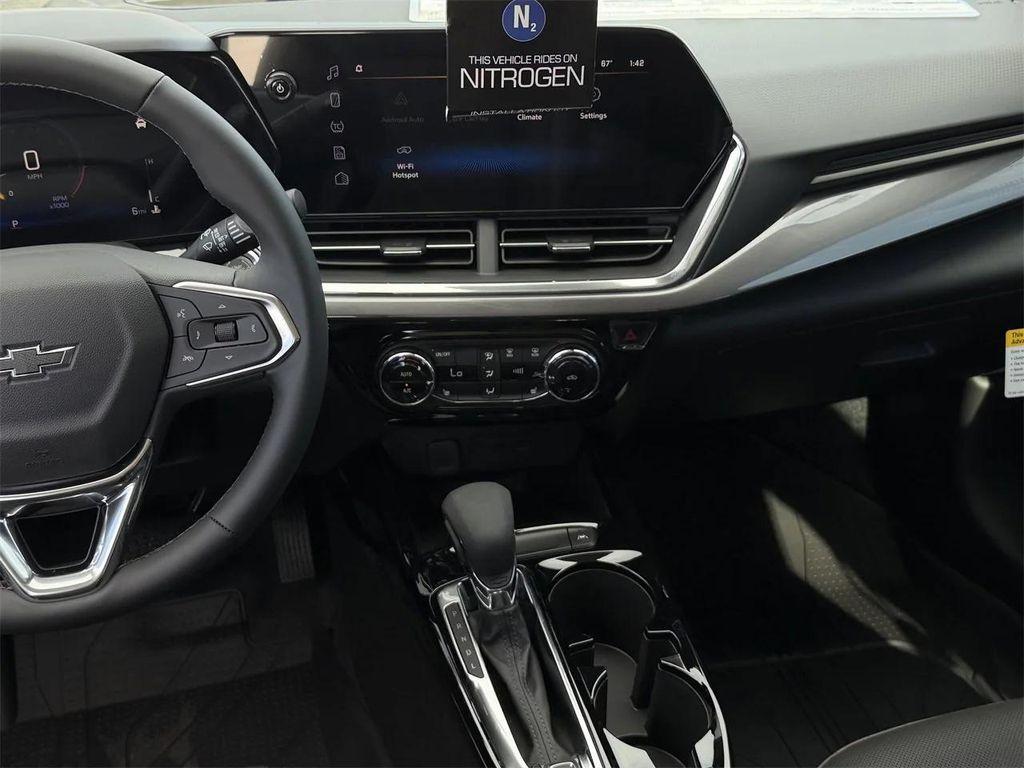 new 2026 Chevrolet Trax car, priced at $27,660