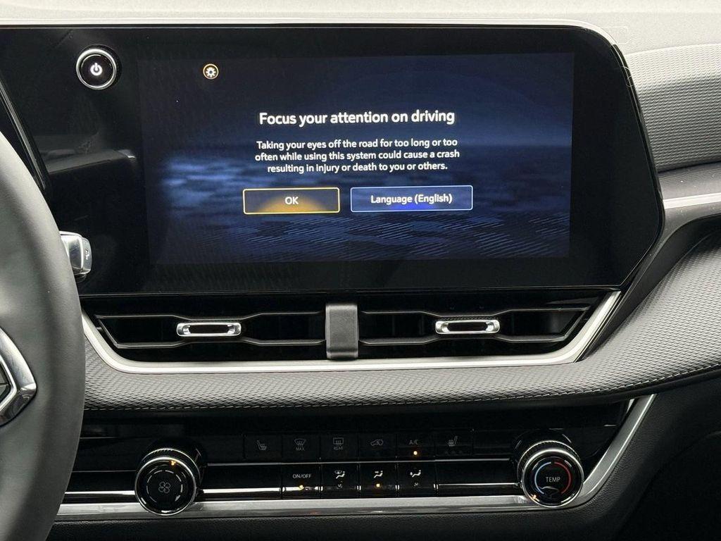 new 2026 Chevrolet Equinox car, priced at $25,290