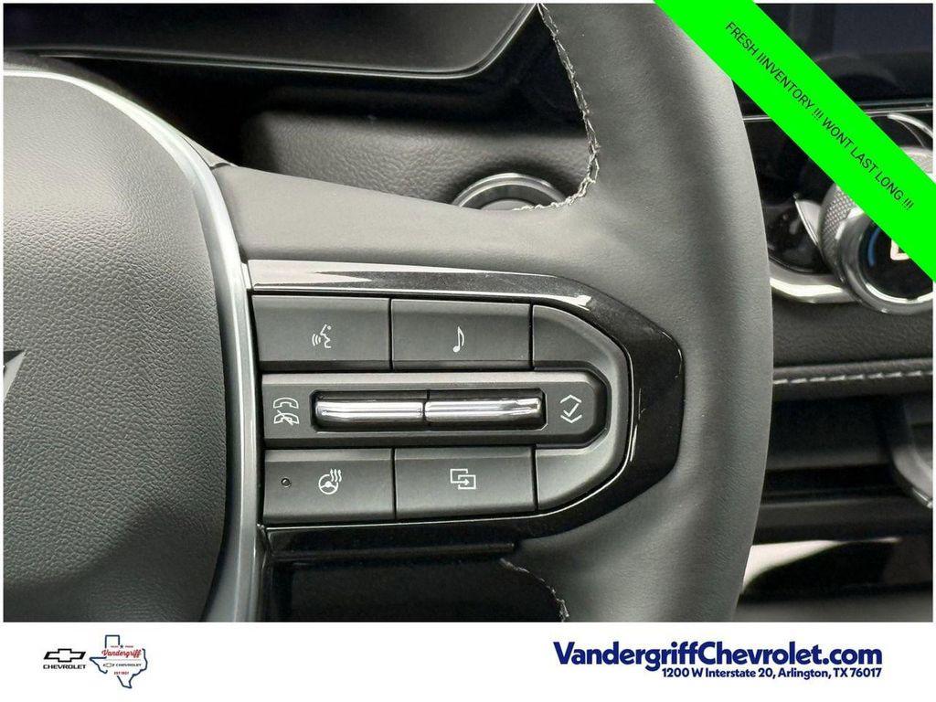 new 2026 Chevrolet Colorado car, priced at $39,060