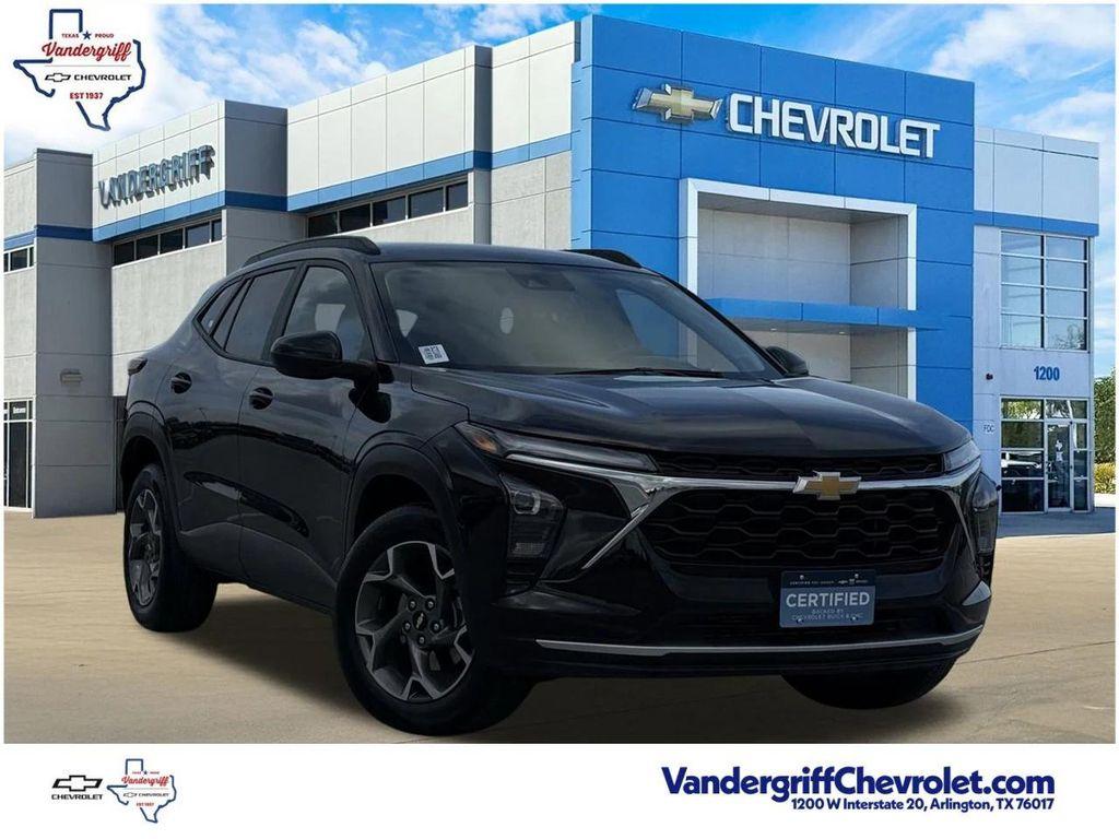 used 2025 Chevrolet Trax car, priced at $20,985