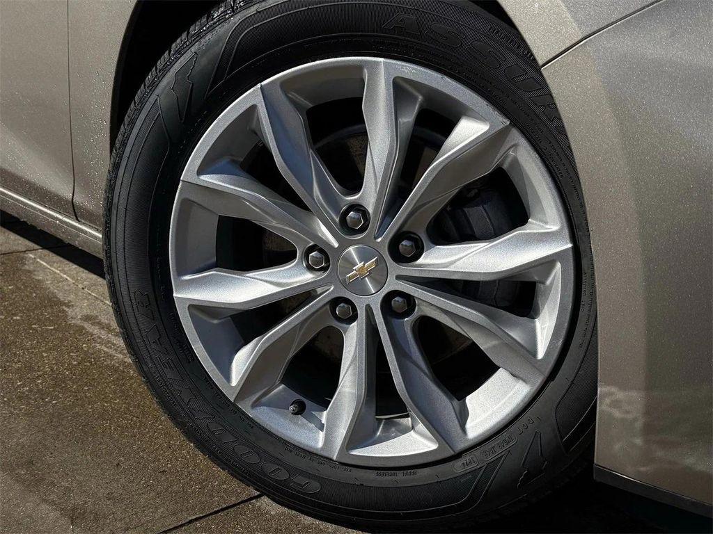 used 2023 Chevrolet Malibu car, priced at $16,814