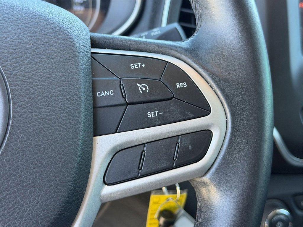 used 2020 Jeep Cherokee car, priced at $19,772