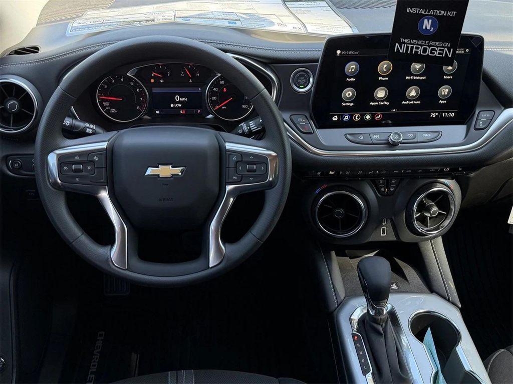new 2025 Chevrolet Blazer car, priced at $31,300