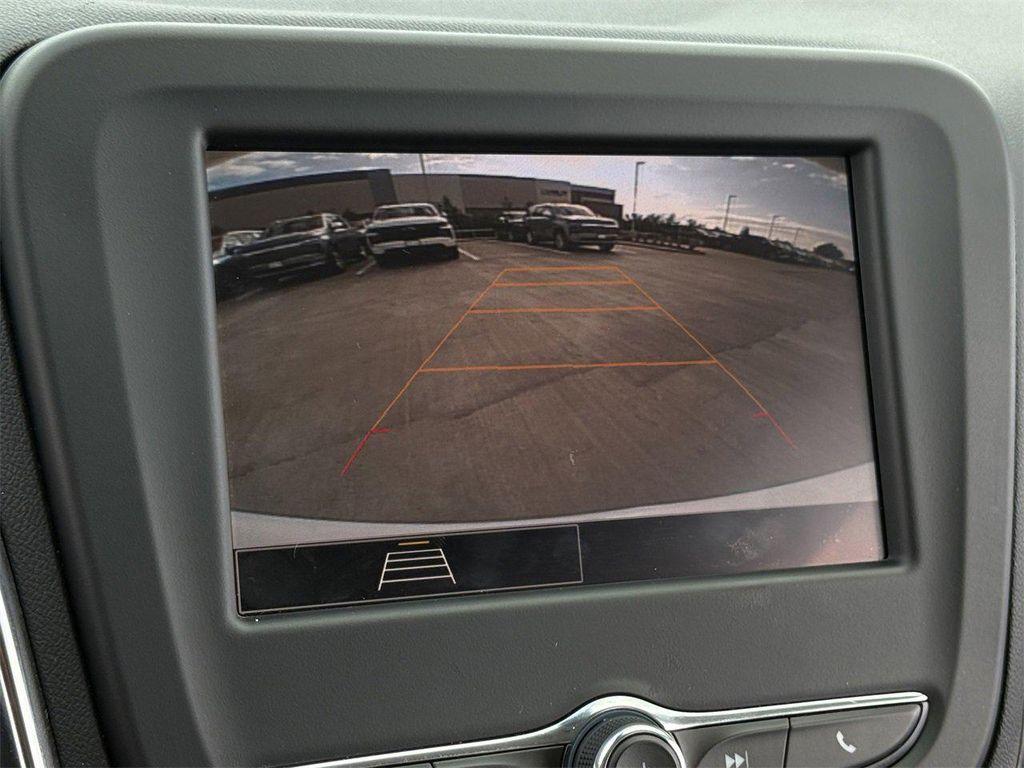 used 2024 Chevrolet Equinox car, priced at $19,979