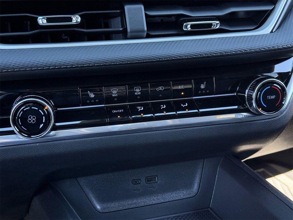 new 2026 Chevrolet Equinox car, priced at $29,235