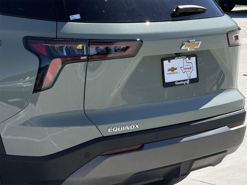 new 2026 Chevrolet Equinox car, priced at $29,235
