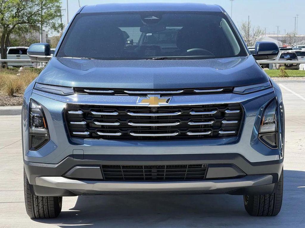 new 2026 Chevrolet Equinox car, priced at $26,795