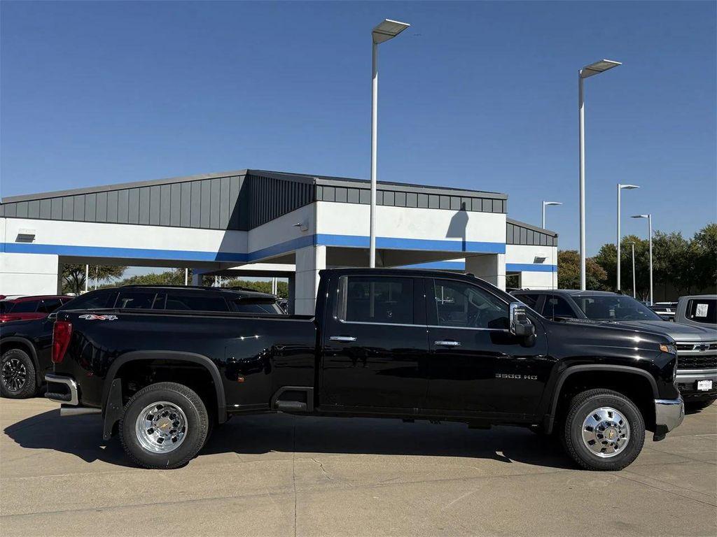 new 2026 Chevrolet Silverado 3500 car, priced at $80,165