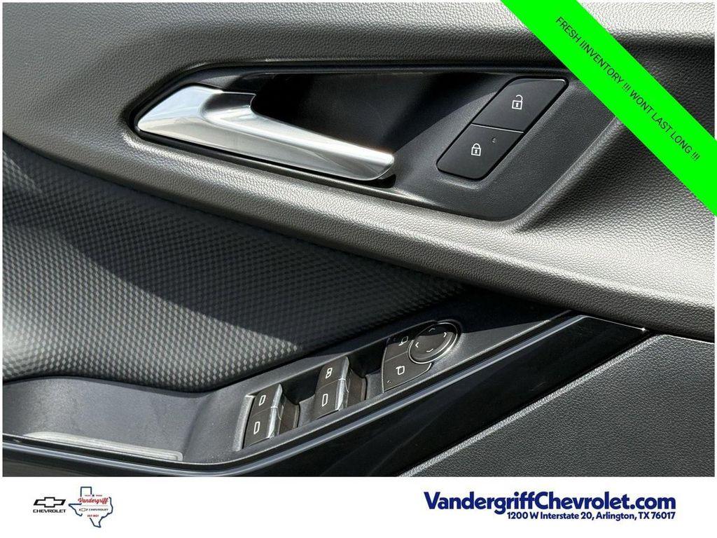 new 2026 Chevrolet Equinox car, priced at $36,535
