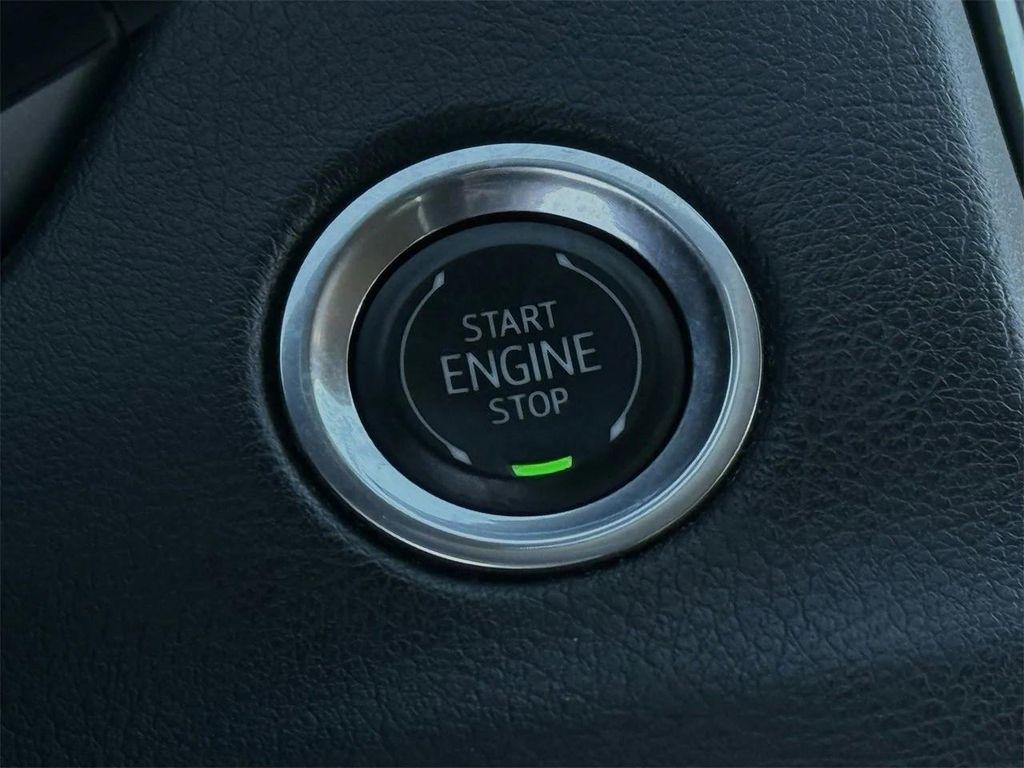 used 2019 Cadillac XT4 car, priced at $17,377