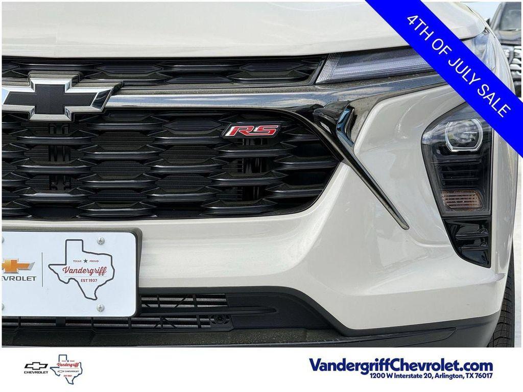 new 2026 Chevrolet Trax car, priced at $27,635