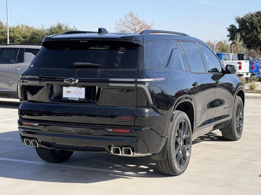new 2026 Chevrolet Traverse car, priced at $53,170