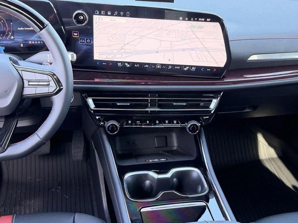 new 2026 Chevrolet Traverse car, priced at $53,170