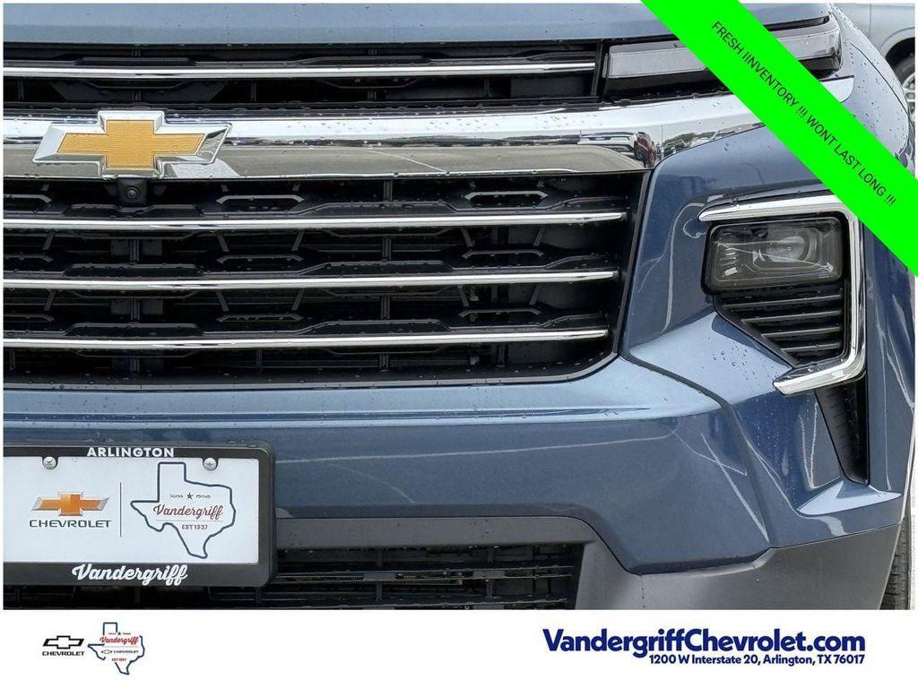 new 2026 Chevrolet Traverse car, priced at $40,415