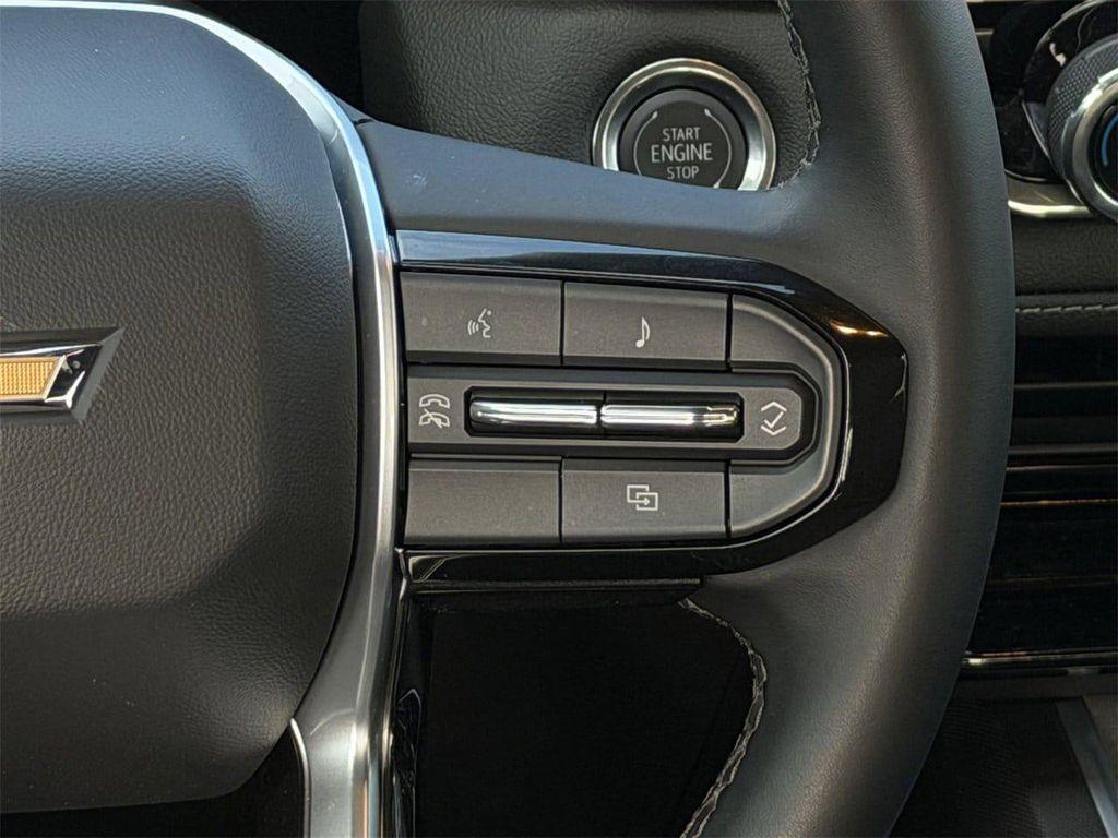 new 2026 Chevrolet Colorado car, priced at $32,015