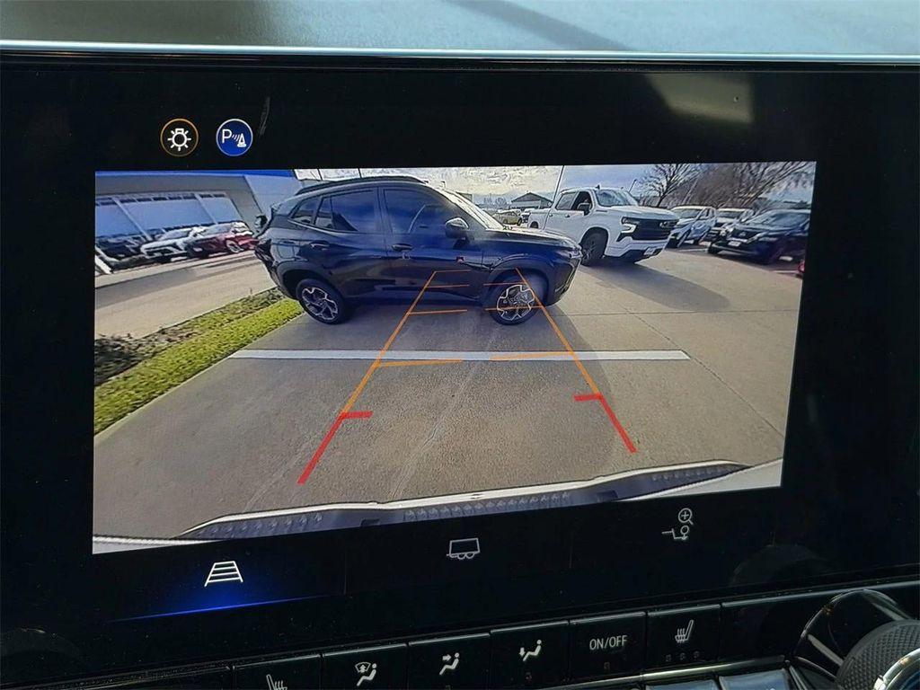 new 2026 Chevrolet Colorado car, priced at $32,015