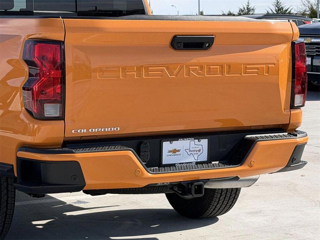 new 2026 Chevrolet Colorado car, priced at $33,190