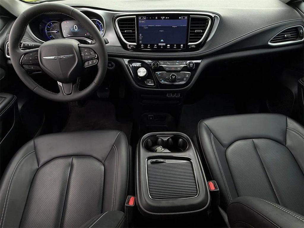 used 2024 Chrysler Pacifica Hybrid car, priced at $30,928