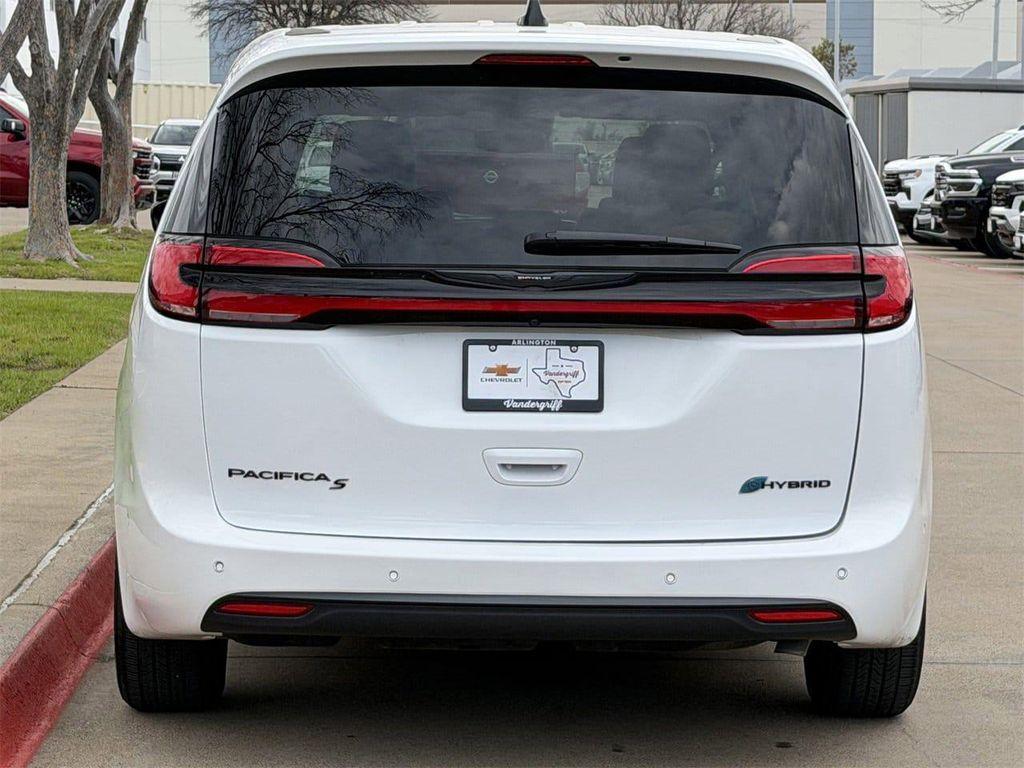 used 2024 Chrysler Pacifica Hybrid car, priced at $30,928