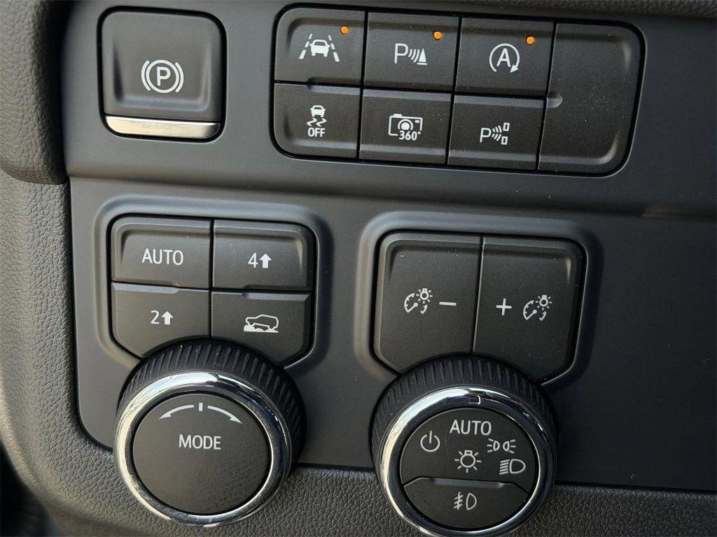 new 2026 Chevrolet Suburban car, priced at $88,060