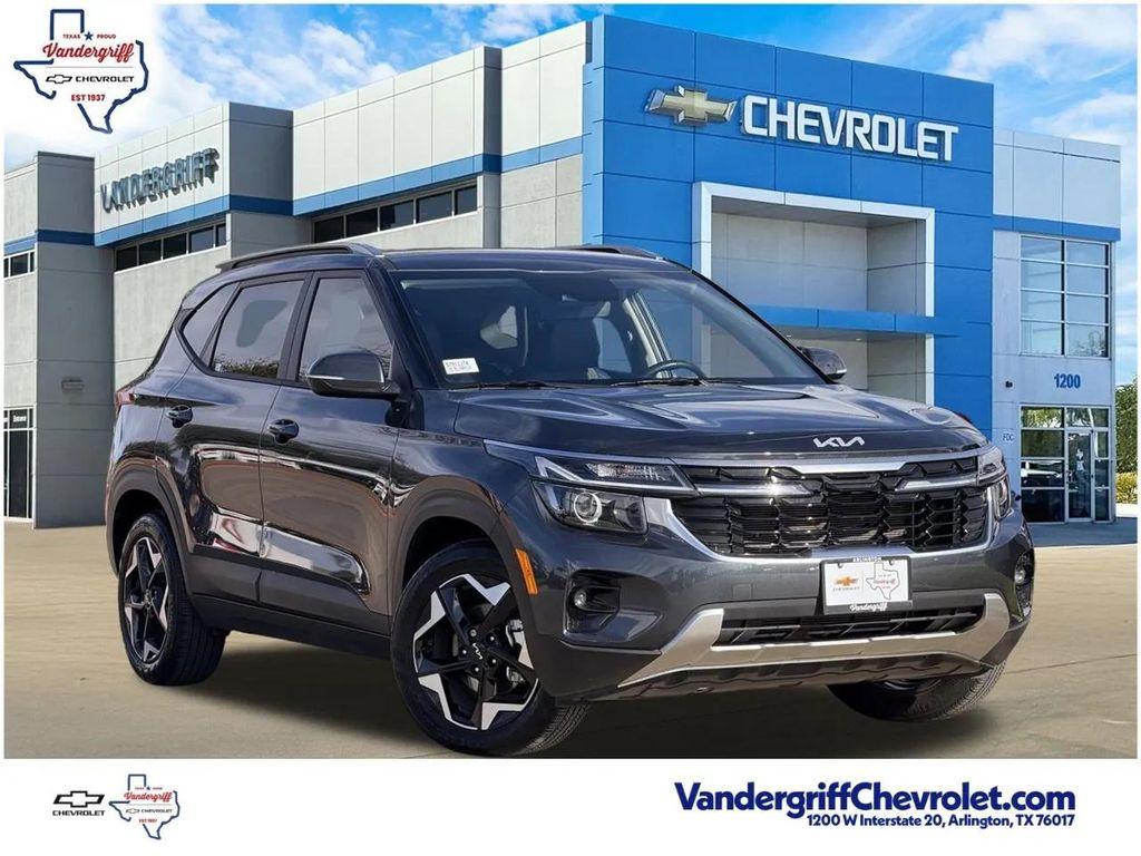 used 2025 Kia Seltos car, priced at $21,141