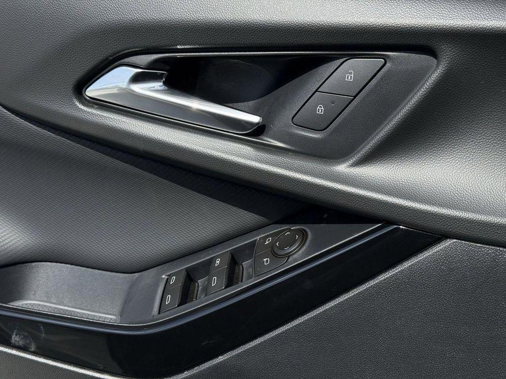 new 2026 Chevrolet Equinox car, priced at $25,740