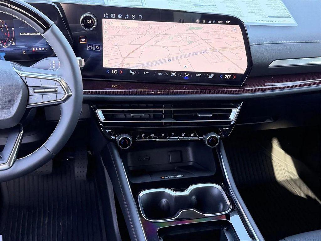 new 2026 Chevrolet Traverse car, priced at $55,950