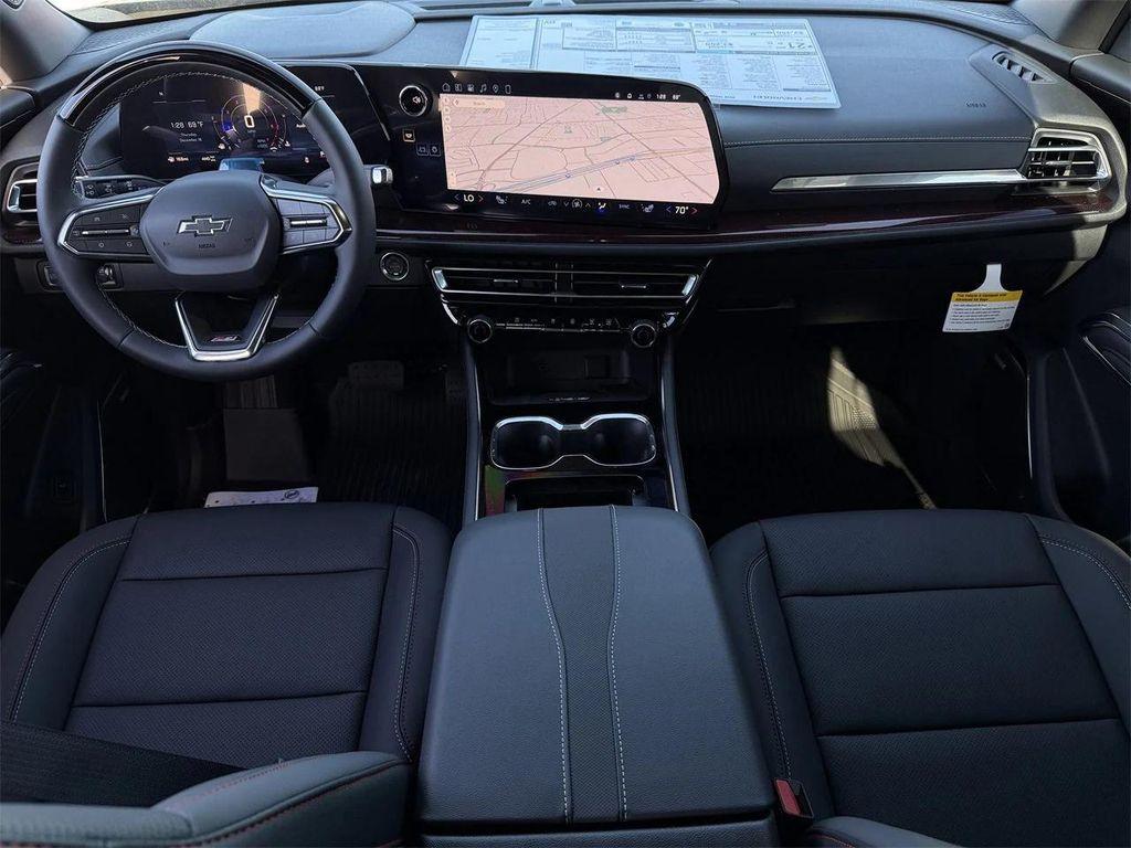 new 2026 Chevrolet Traverse car, priced at $55,950