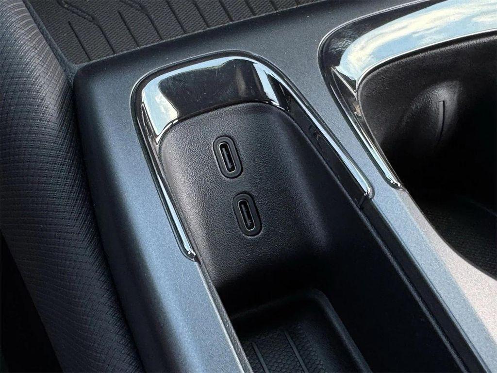 new 2026 Chevrolet Equinox EV car, priced at $40,585