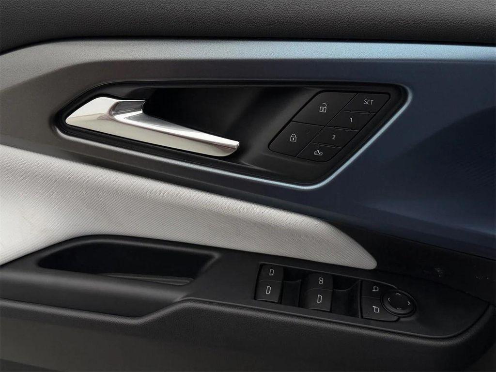 new 2026 Chevrolet Equinox EV car, priced at $42,190